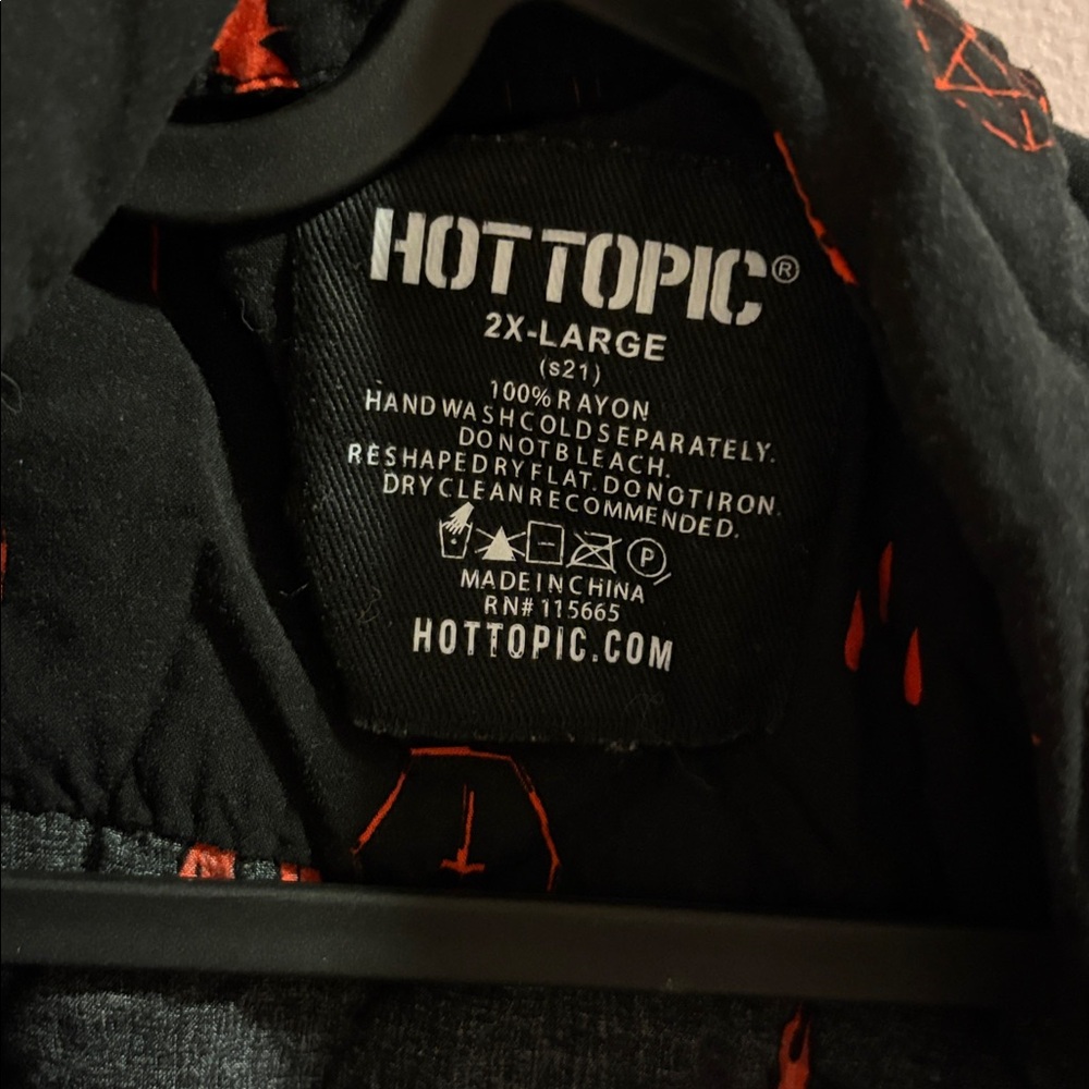 Occult pattern button up - Picture 2 of 3